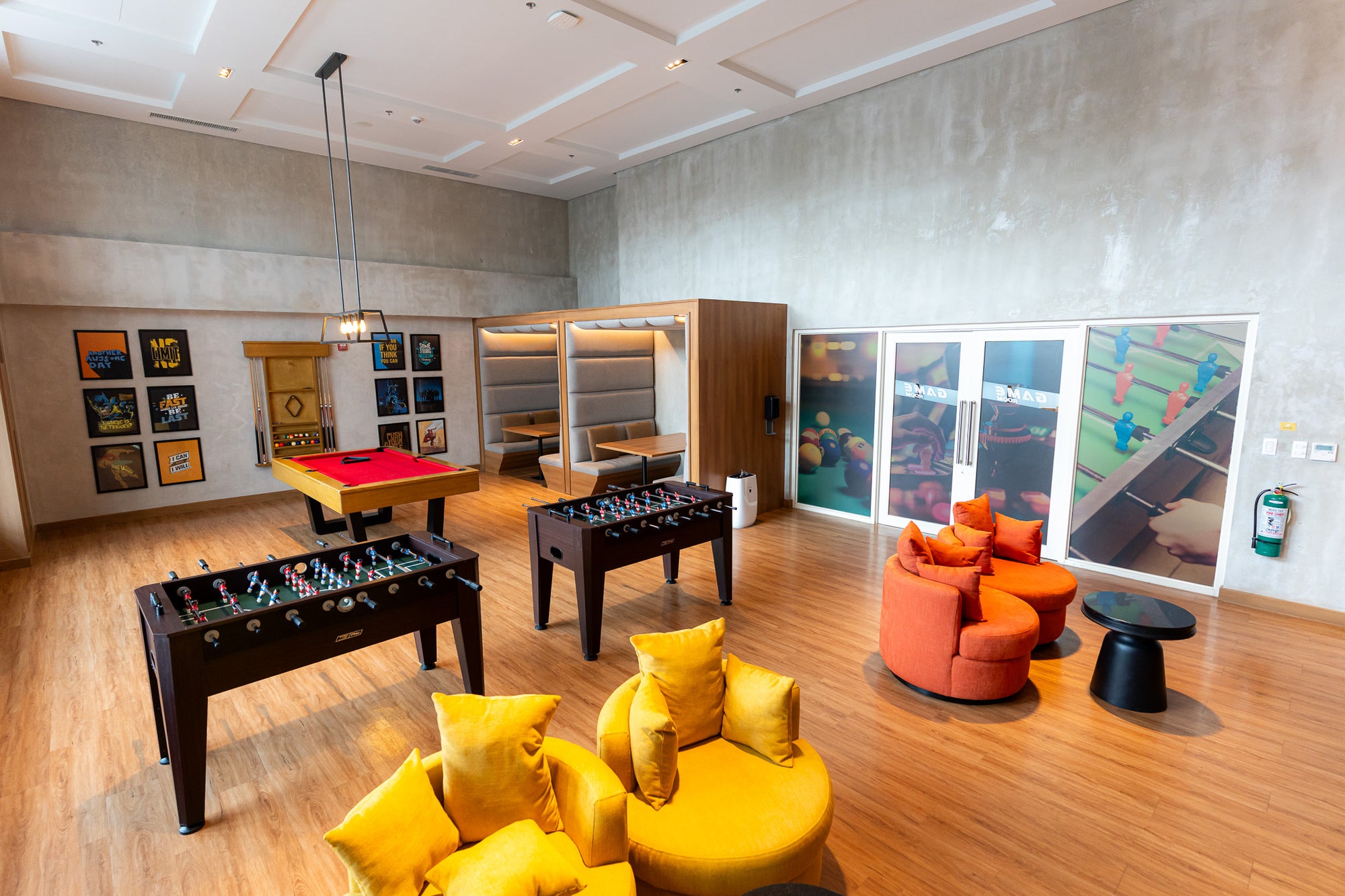 CASA HIRAYA I: Modern 1BR in BGC | Netflix, Gym, Game Room + WiFi