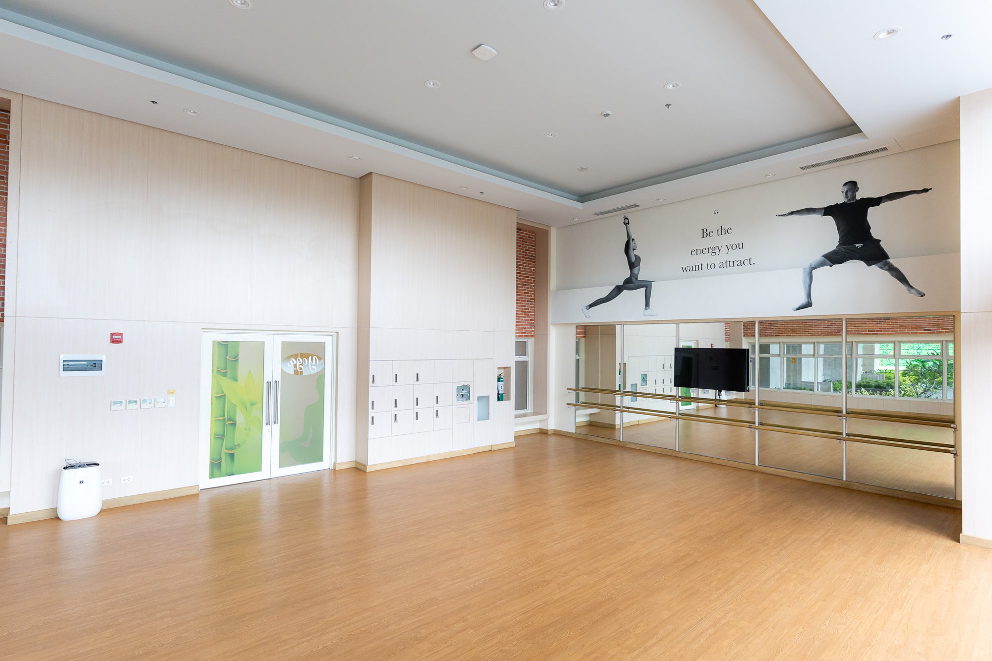 CASA HIRAYA I: Modern 1BR in BGC | Netflix, Gym, Game Room + WiFi