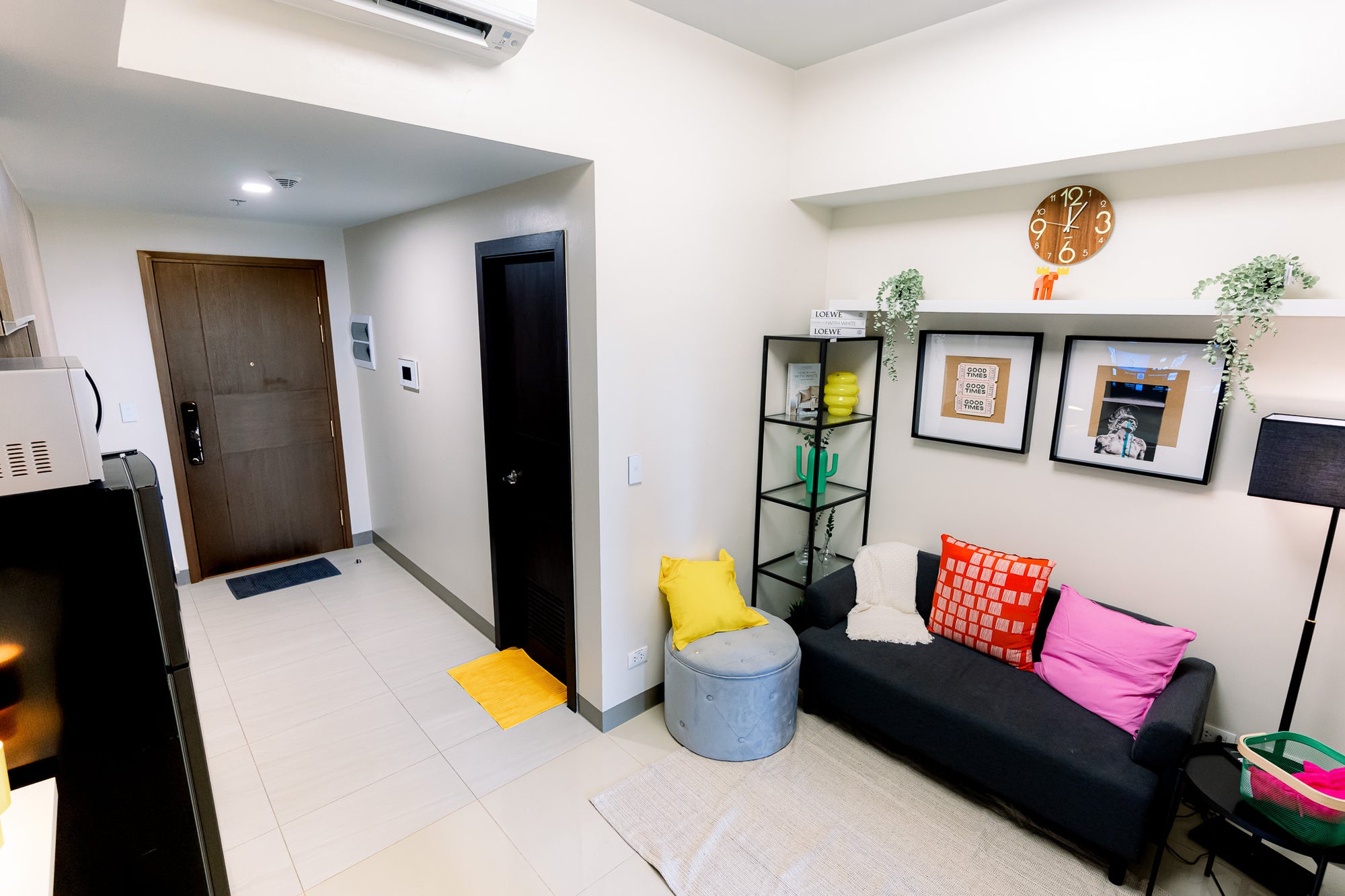 CASA HIRAYA I: Modern 1BR in BGC | Netflix, Gym, Game Room + WiFi